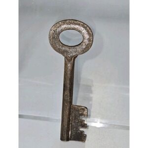 Antique Cast Iron Skeleton Key‎ #15